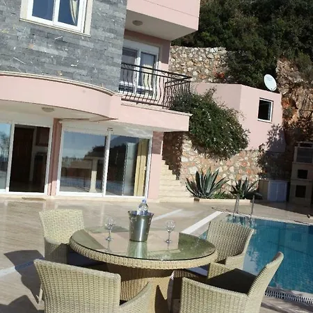 Villa Platanus *